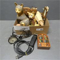 Lot of Assorted Cat Figurines & Home D?cor