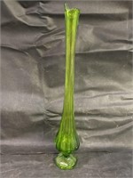 MCM L.E. Smith Green Swung Glass Vase