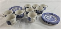 Vintage Blue willow made in England cups w/