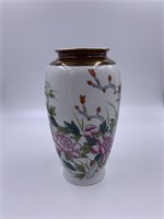 S/2 Kutani Porcelainware Vases