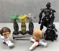 Star Wars pens and toys