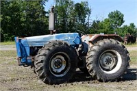 FORD COUNTY 1164 4WD TRACTOR