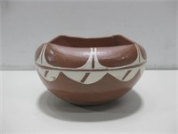 7"x 4" Vtg Pottery Bowl