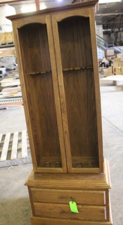 5-Gun Cabinet 24"x17"x72" Approx. With Key