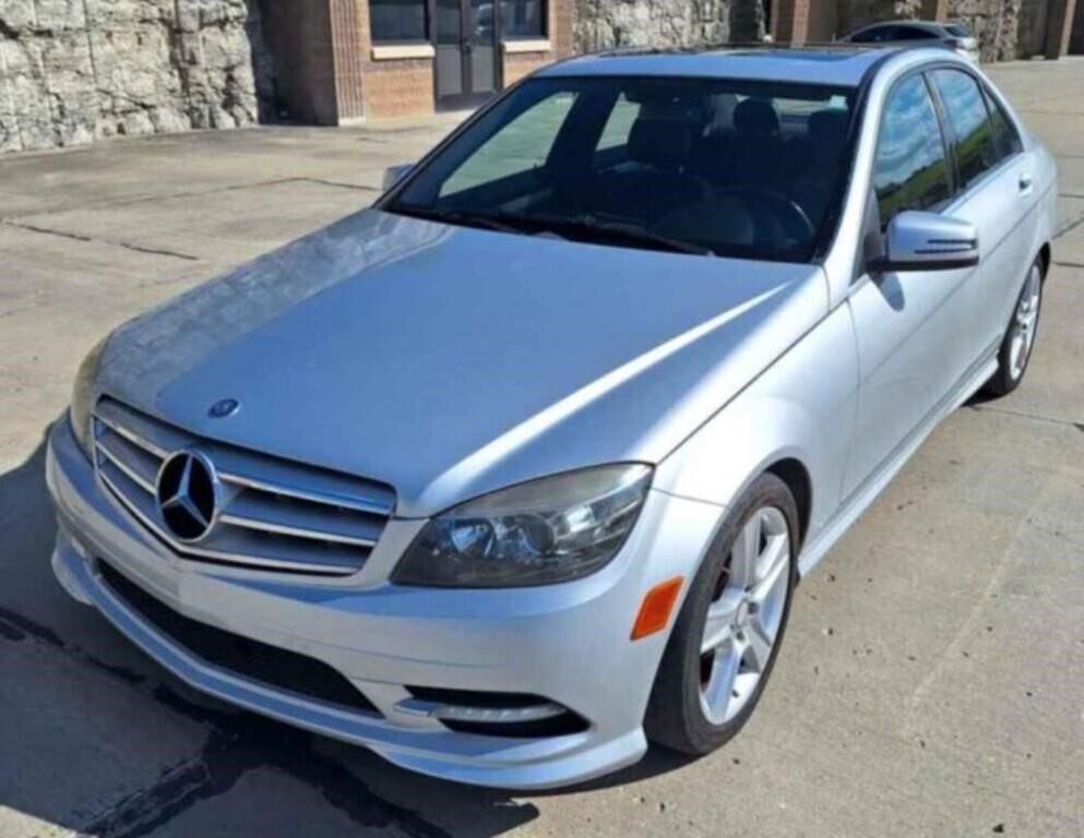 2011 Mercedes-Benz C 300 (MO)