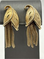 1970's Textured Gold Tone Dangle Earrings