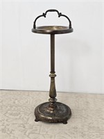 CAST WITH BRASS WASH ASH STAND