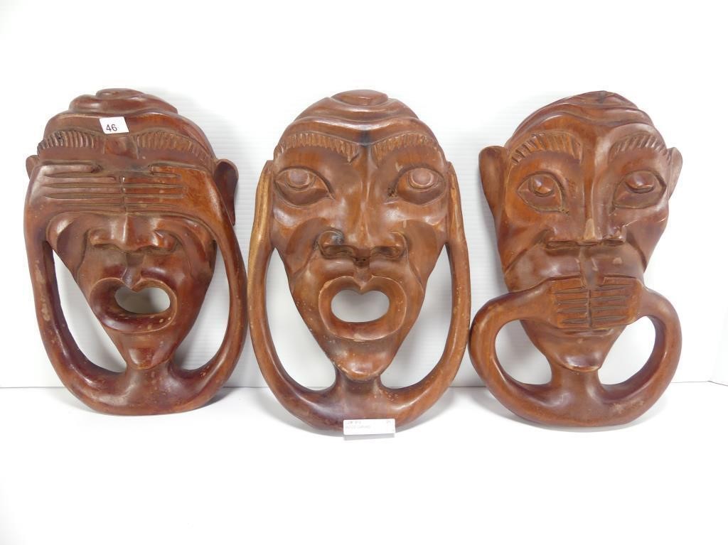 WOOD CARVED SEE/HEAR/SPEAK NO EVIL FIGURES