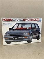Honda Civic hatchback 124 scale model kit unopened
