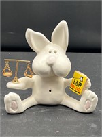 1986 Wabbits law made easy scales of justice