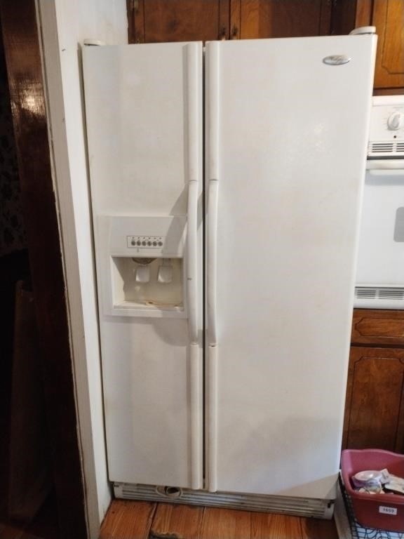 Whirlpool side by side refrigerator 36 x 69.5.