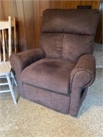 Electric Lift Chair, works-massage & heat as well