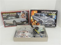 TWO 1960'S JAMES BOND MODEL CAR KITS