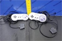 SUPER  NINTENDO Controllers