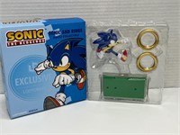 Sonic the Hedgehog Sonic & Rings Adult Collectible