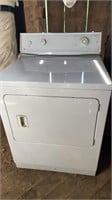 Maytag clothes dryer/ 6 cycles- *works
