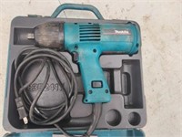 Makita  1/2" impact electric wrench