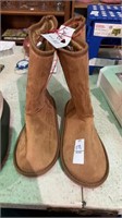Eskis Women’s Boots Size 8