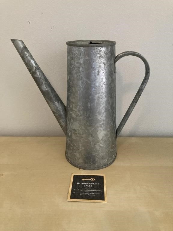 Retro Metal Indoor Watering Can