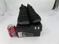 Under Armour, souliers neufs pour homme gr 10