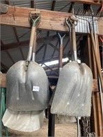 4 - Scoop Shovels