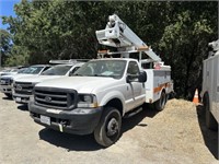 2002 Ford F-550 Bucket Truck