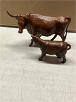 60s RED MILL HANDCRAFTED LG BULL & COW