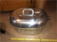 Magnalite Aluminum 15" Dutch Oven (Near new)