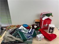 Holiday items, oven mitts, and tote