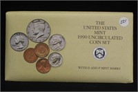 1990 U.S. Mint Set P&D