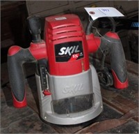 WORKING SKIL 1 3/4 HP ROUTER MODEL 1810