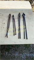 Blacksmith Iron Grabbers