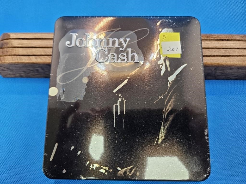JOHNNY CASH DVD IN SEALED TIN