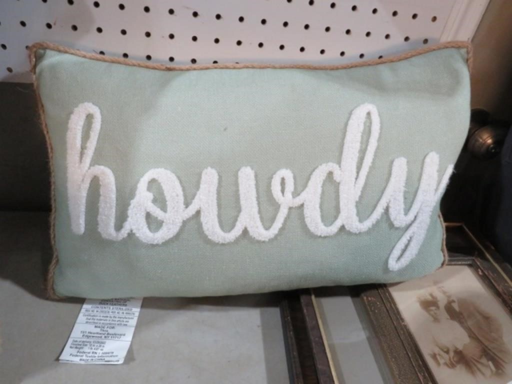 NEW HOWDY PILLOW