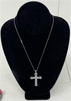 *BEAUTIFUL* 7.5g CROSS NECKLACE