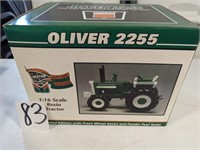 1/16 Scale Oliver 2255 w/ Front Wheel Assist