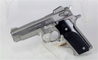 S&W 659 9 MM PISTOL