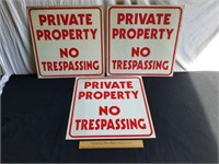 Fiberglass No Trespassing Signs 18 x 18"