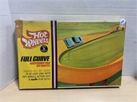 Hot Wheels Full Curve Accessory Pak in box, 1967