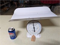 VTG American Family Nursery Scale