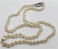 14k Gold And Pearl Necklace