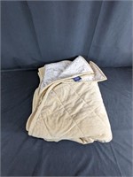 Berkshire Fluffie Blanket