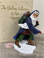 Pipka holiday collection Santa figurine