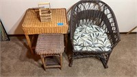 Wicker end table 23” x 18”, plant stand 21” &