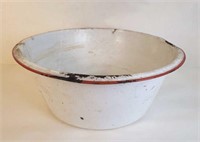 Red & White Enamelware Wash Basin - 15" x 6"