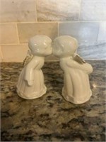 Kissing Angels salt and pepper shakers