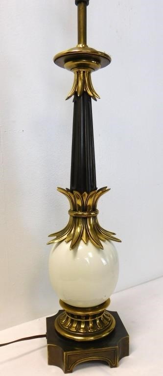 Stiffel Ostrich Egg Mid Century Hollywood Reg Lamp