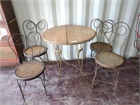Vintage Ice Cream Table w/ 4 Chairs