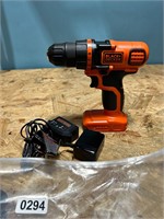 Black & Decker 20 lithium drill, works ,no battery