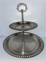 Metal two tier cupcake holder